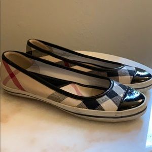 Authentic Burberry Nova Check Flats